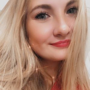 Meet your Posher, Natalia